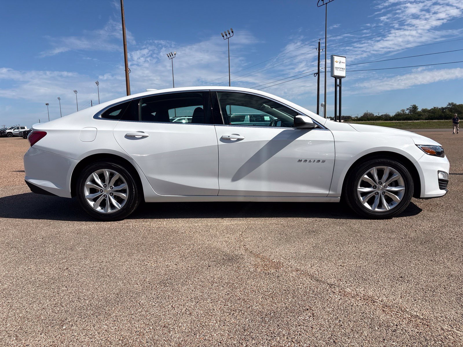 Used 2020 Chevrolet Malibu LT FWD image 7