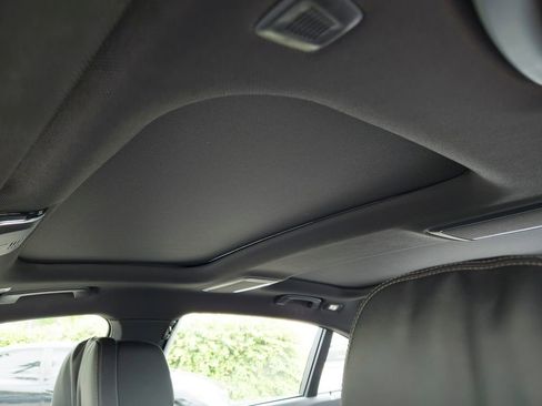 Used 2022 BMW 745e xDrive w/ M Sport Package image 15