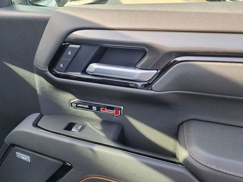 New 2026 GMC Sierra 1500 AT4 w/ AT4 Premium Package AWD/4WD image 38