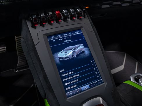 Used 2023 Lamborghini Huracan STO RWD image 60