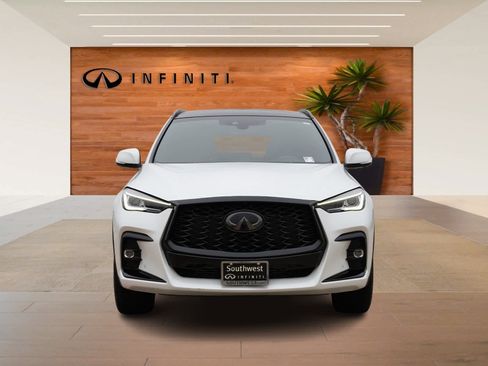Certified 2025 INFINITI QX50 Sport image 2