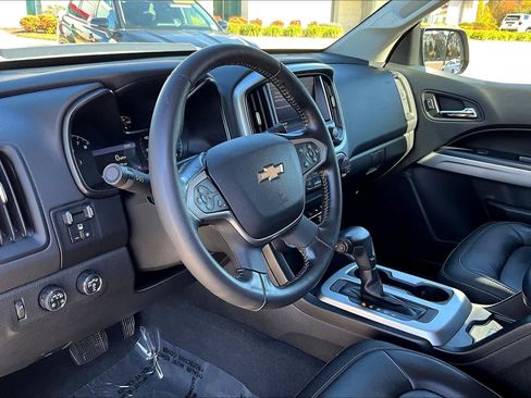 Used 2019 Chevrolet Colorado ZR2 w/ Colorado ZR2 Bison Edition image 16