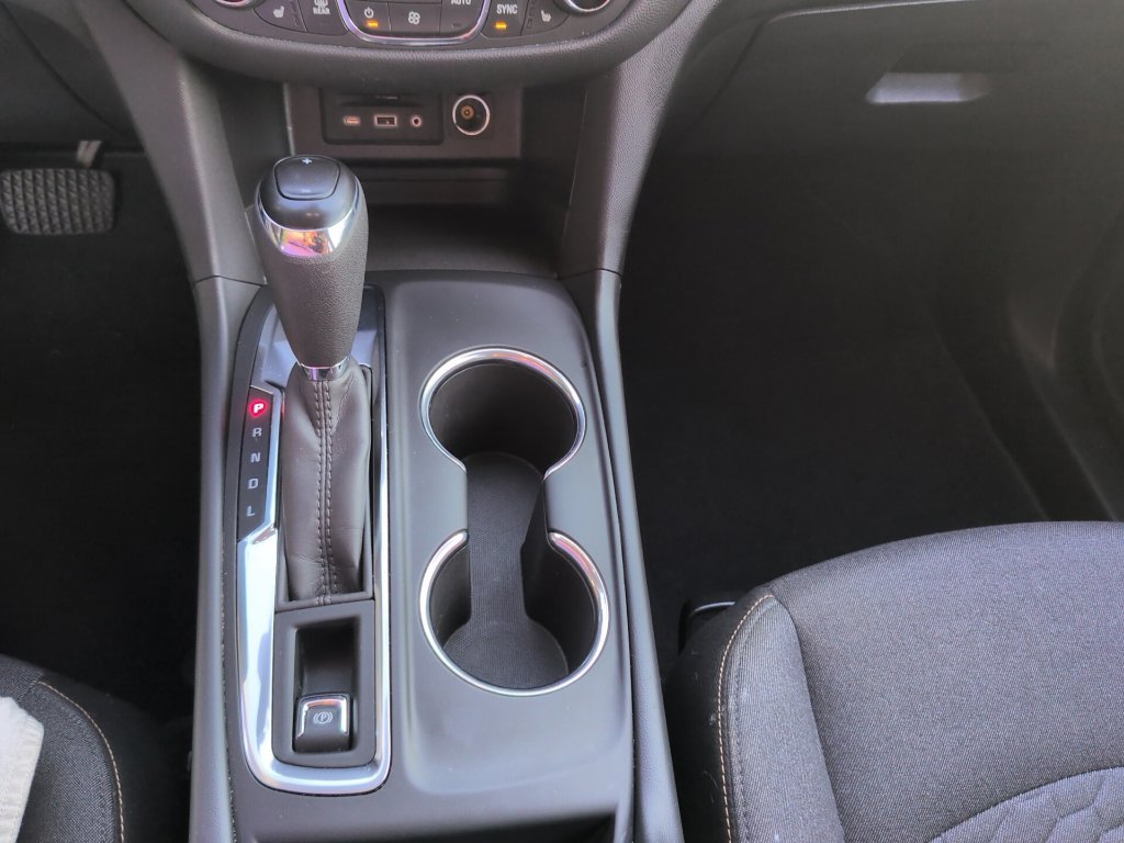 Used 2021 Chevrolet Equinox LT FWD image 22
