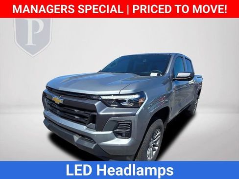 New 2025 Chevrolet Colorado LT w/ LT Convenience Package RWD image 12