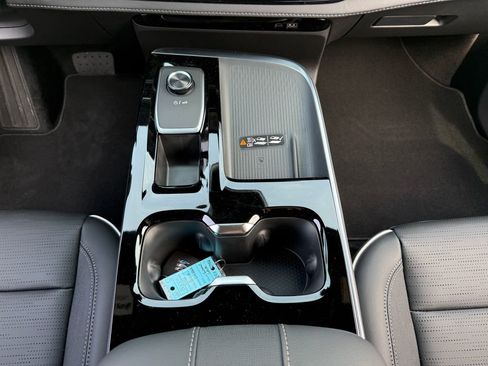 New 2026 Buick Enclave Sport Touring w/ Super Cruise Package image 32