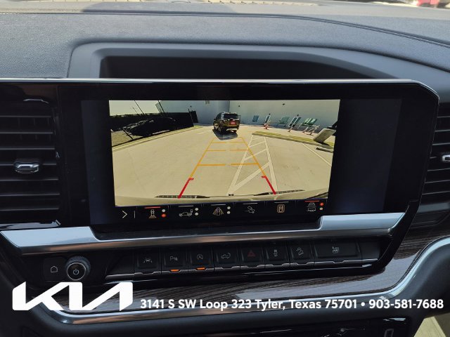 Used 2024 Chevrolet Silverado 1500 LT Trail Boss w/ LT Trail Boss Premium Package AWD/4WD image 36
