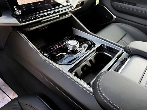 New 2026 Jeep Grand Wagoneer L 4WD image 26