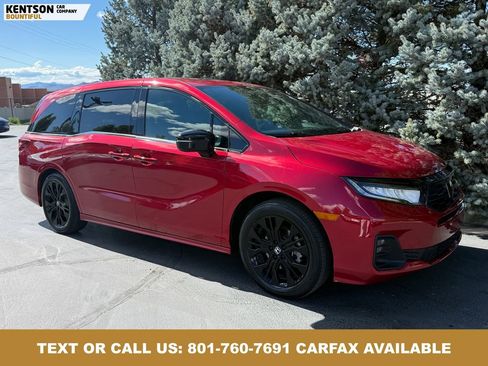 Used 2025 Honda Odyssey Sport-L image 11