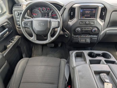 Used 2023 Chevrolet Silverado 1500 Custom Trail Boss w/ LPO, Dark Essentials Package AWD/4WD image 28