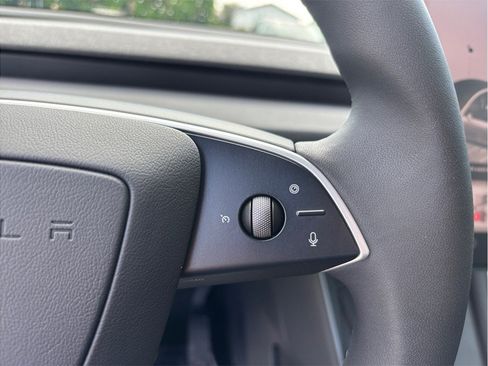 Used 2026 Tesla Model Y 2WD image 21