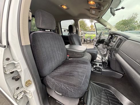 Used 2005 Dodge Ram 3500 Truck SLT w/ Off-Road Group AWD/4WD image 12
