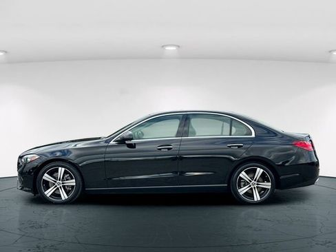 Used 2025 Mercedes-Benz C 300 Sedan image 4