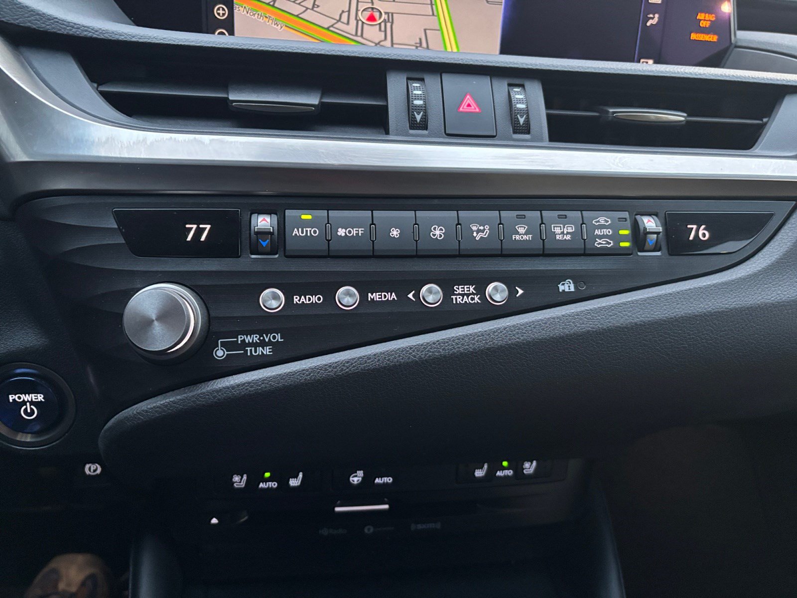 Used 2021 Lexus ES 300h w/ Premium Package FWD image 13