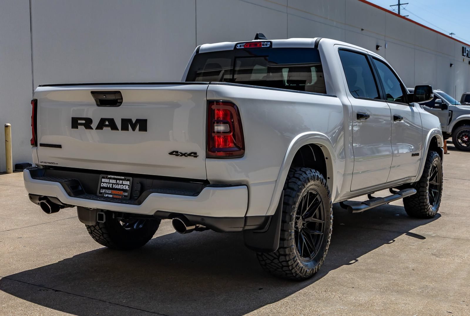 Used 2026 RAM 1500 Big Horn AWD/4WD image 10