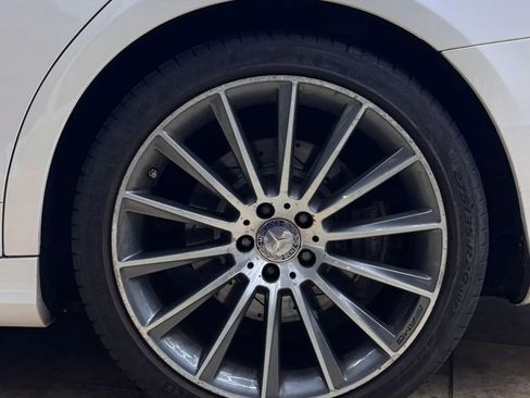 Used 2015 Mercedes-Benz S 550 Sedan image 29