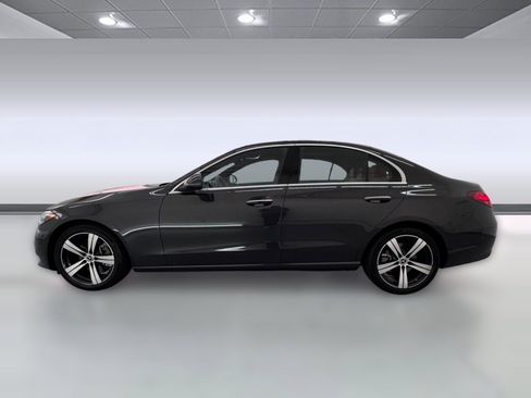 Used 2023 Mercedes-Benz C 300 Sedan image 2