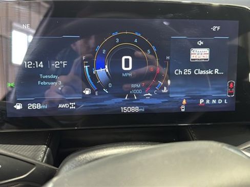 Used 2025 Chevrolet Equinox LT image 11