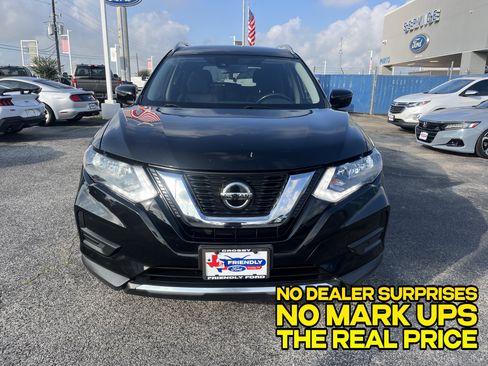 Used 2020 Nissan Rogue SV FWD image 8