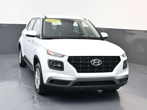 Certified 2026 Hyundai Venue SE FWD image 7