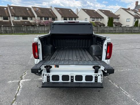 Used 2022 GMC Sierra 1500 SLT AWD/4WD image 31