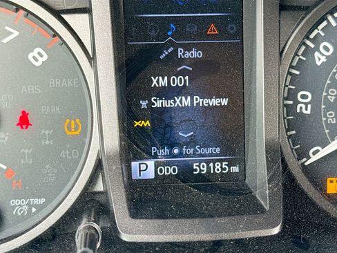 Used 2019 Toyota Tacoma TRD Sport AWD/4WD image 12