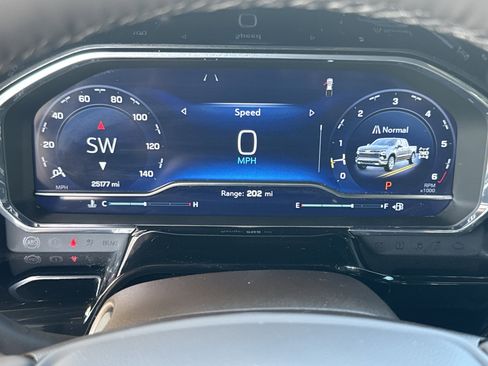 Used 2024 Chevrolet Silverado 1500 LTZ image 22