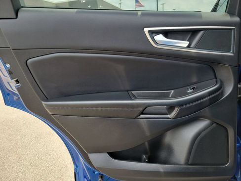 Used 2024 Ford Edge SEL w/ Convenience Package AWD/4WD image 11