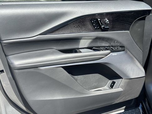 New 2026 Cadillac Lyriq V AWD/4WD image 18