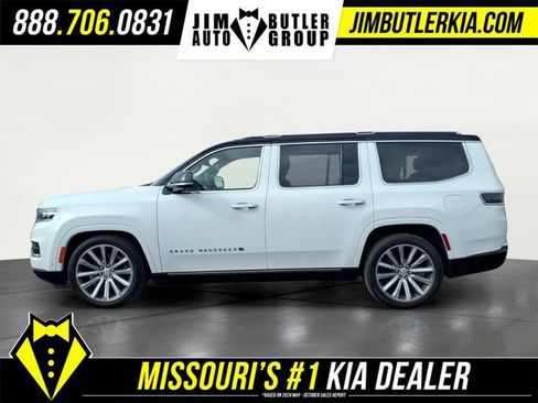 Used 2023 Jeep Grand Wagoneer Series II AWD/4WD image 4