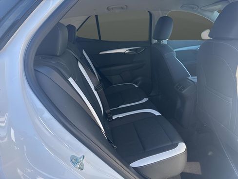 Used 2025 Buick Envision Sport Touring image 33