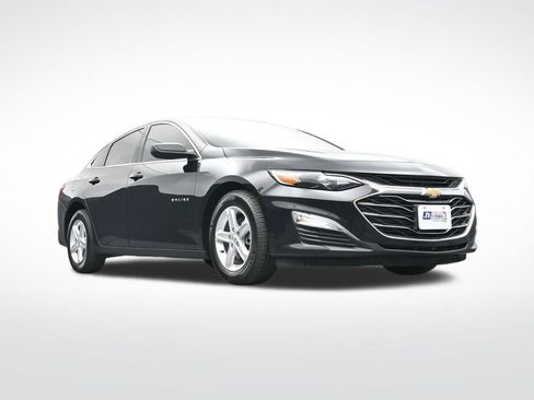 Used 2020 Chevrolet Malibu LS image 45