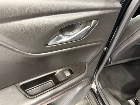 Used 2025 Chevrolet Blazer RS image 19