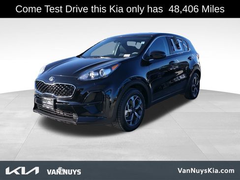 Used 2022 Kia Sportage LX image 6