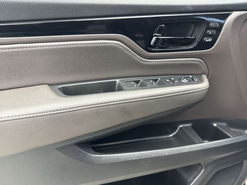 Used 2020 Honda Odyssey Elite image 27