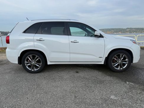 Used 2014 Kia Sorento SX Limited image 7