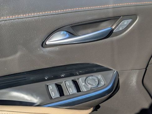 Used 2024 Cadillac XT4 Luxury image 21