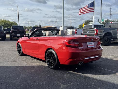 Used 2016 BMW 228i Convertible RWD image 7
