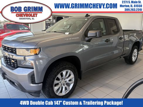 Used 2021 Chevrolet Silverado 1500 Custom image 1