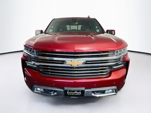 Used 2021 Chevrolet Silverado 1500 High Country w/ Technology Package RWD image 2