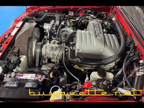 Used 1990 Ford Mustang GT RWD image 31