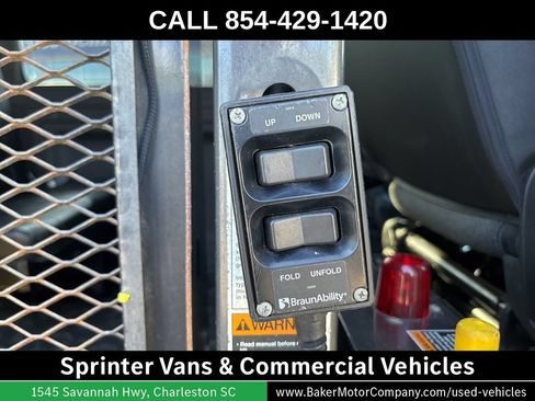 Used 2019 RAM ProMaster 3500 w/ Premium Appearance Group FWD image 29