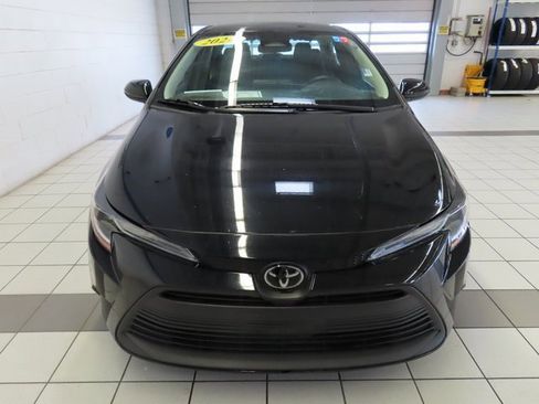 Used 2024 Toyota Corolla LE image 16