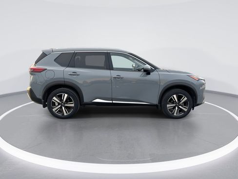 Used 2023 Nissan Rogue Platinum w/ Platinum Premium Package image 9