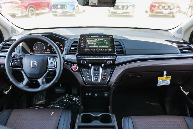 New 2026 Honda Odyssey Elite image 5