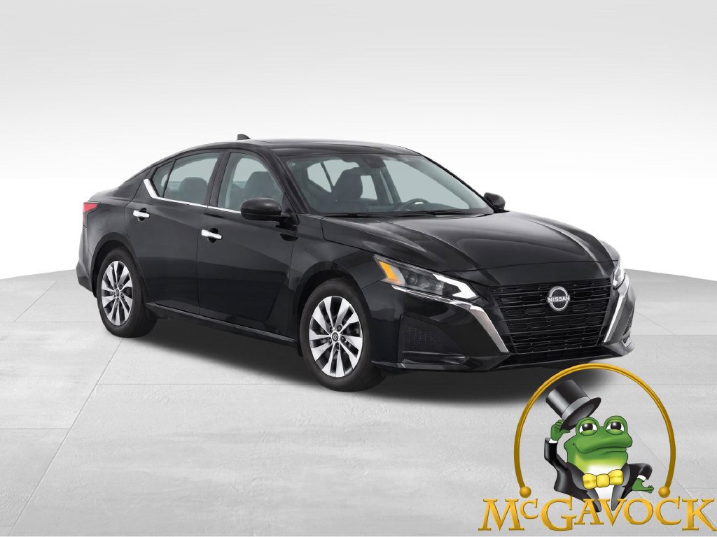 Certified 2025 Nissan Altima 2.5 S FWD image 1