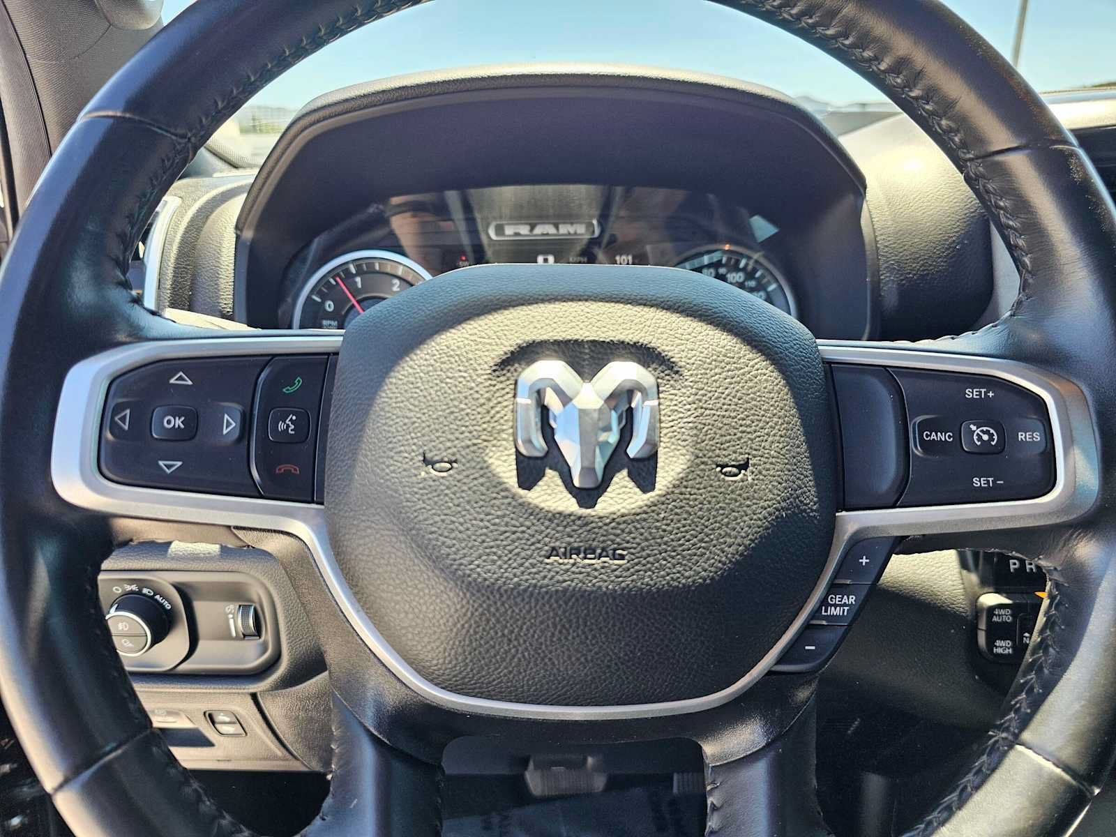 Used 2022 RAM 1500 Big Horn AWD/4WD image 22