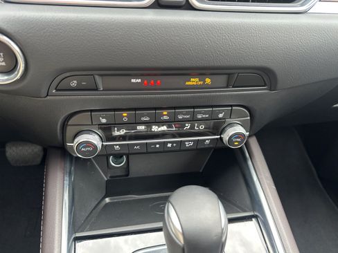 Certified 2025 MAZDA CX-5 Signature AWD/4WD image 32