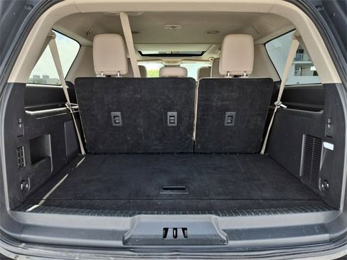 Used 2024 Ford Expedition Max Limited image 12