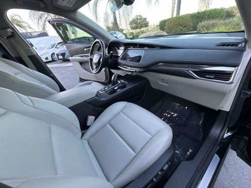 Used 2019 Cadillac XT4 Luxury image 23