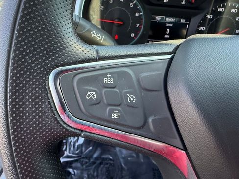 Used 2021 Chevrolet Malibu LT FWD image 24